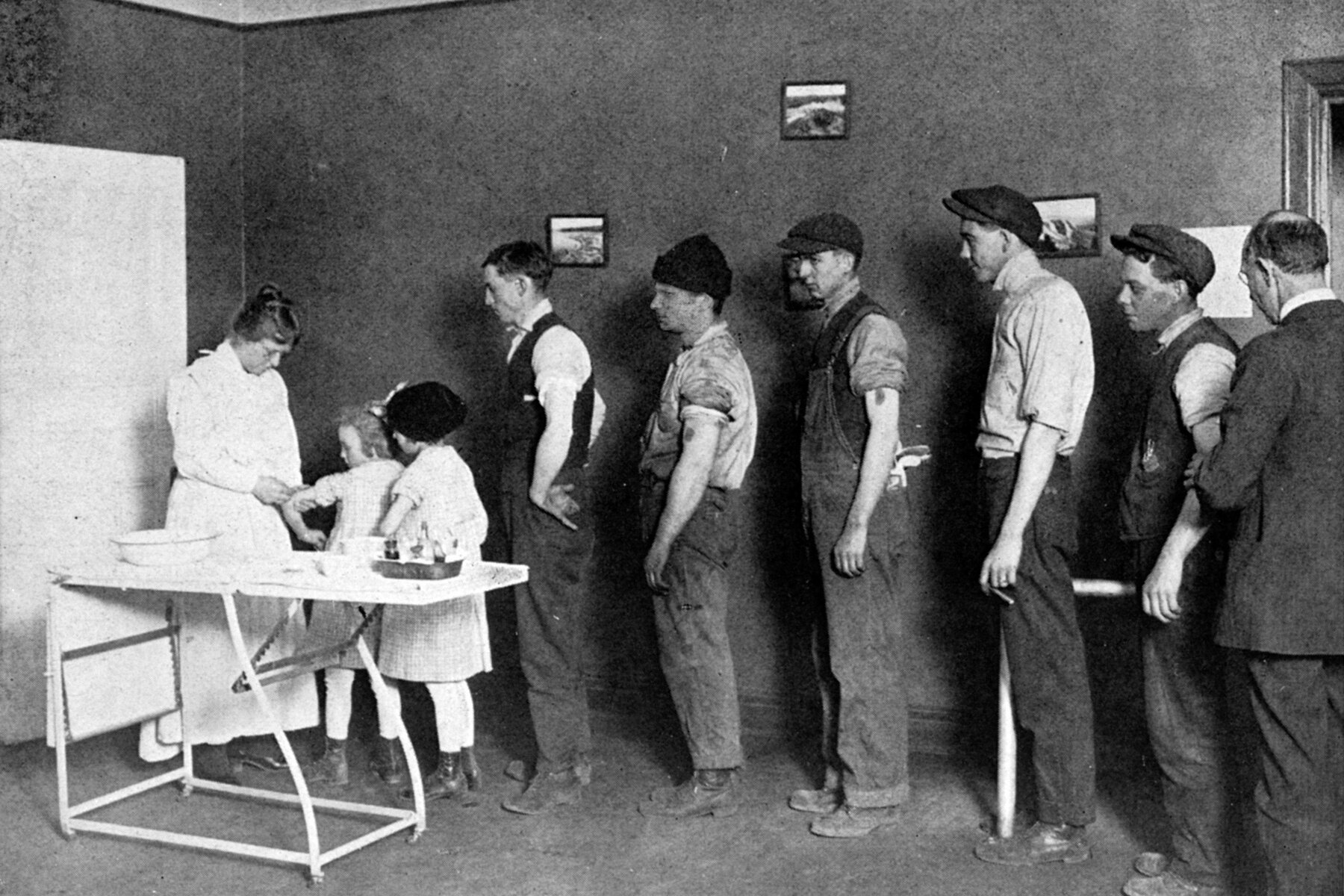 Прививки советского времени. Испанский грипп 1918.